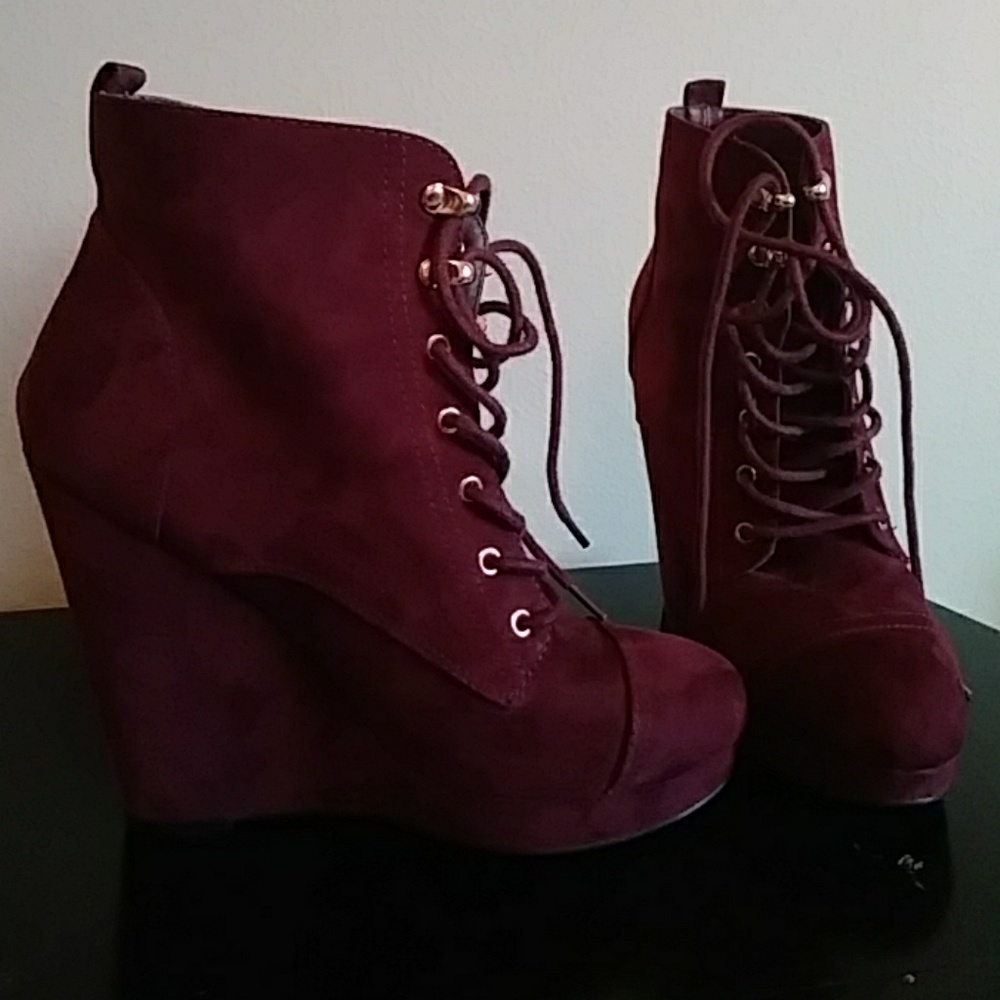 FOREVER 21 wedge booties